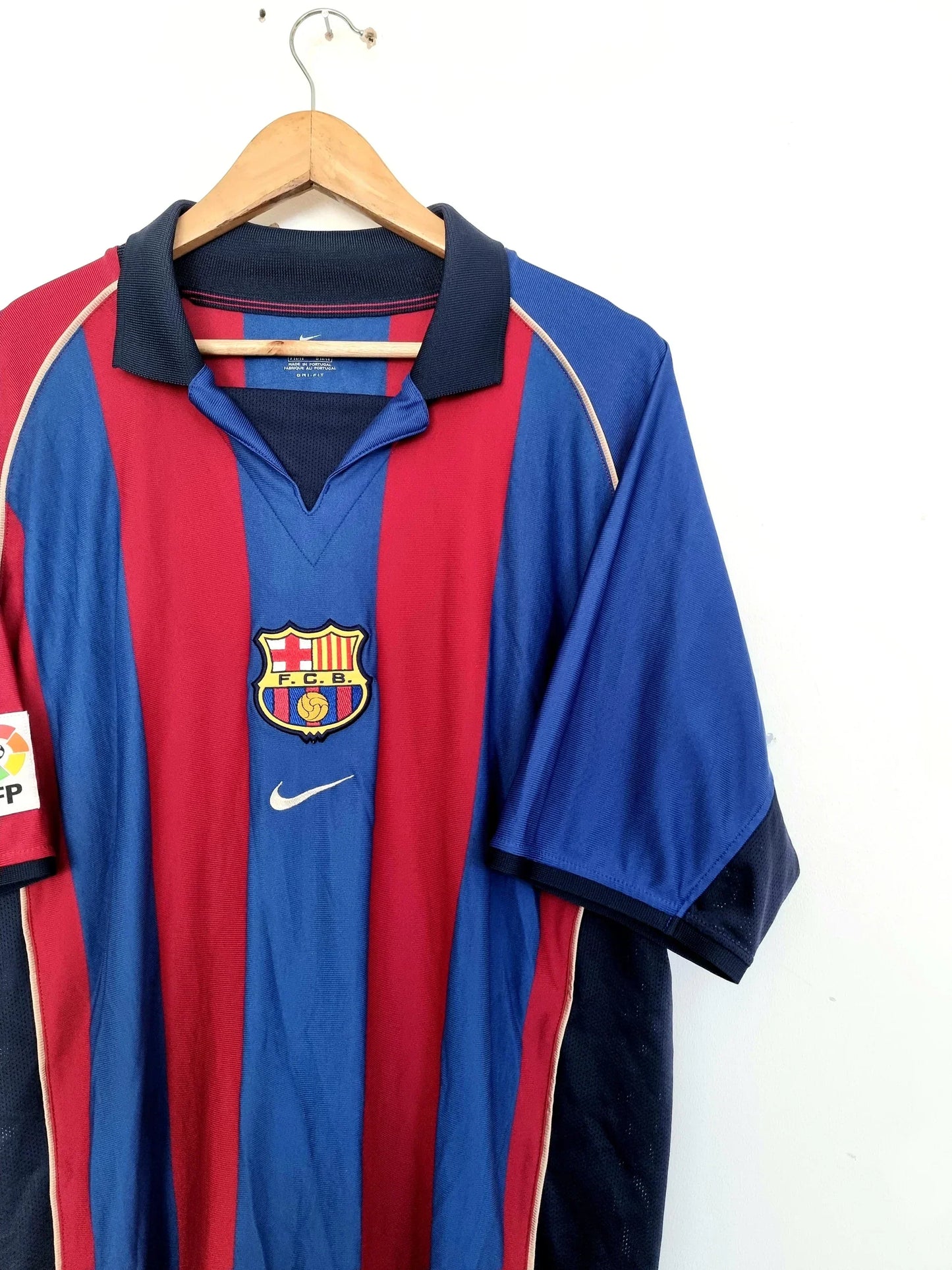 FC Barcelona 2001/02 Vintage Retro Home Jersey