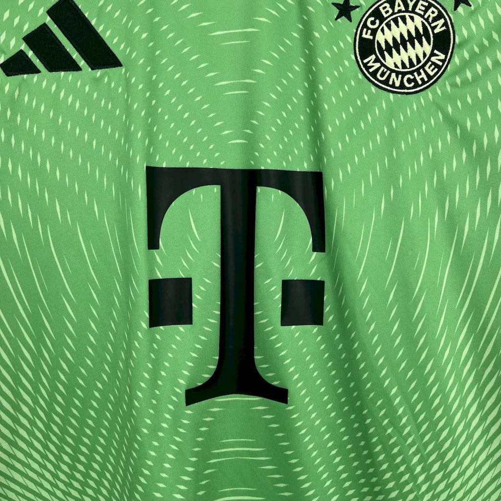 FC Bayern Munich 25/26 Green Goalkeeper Jersey