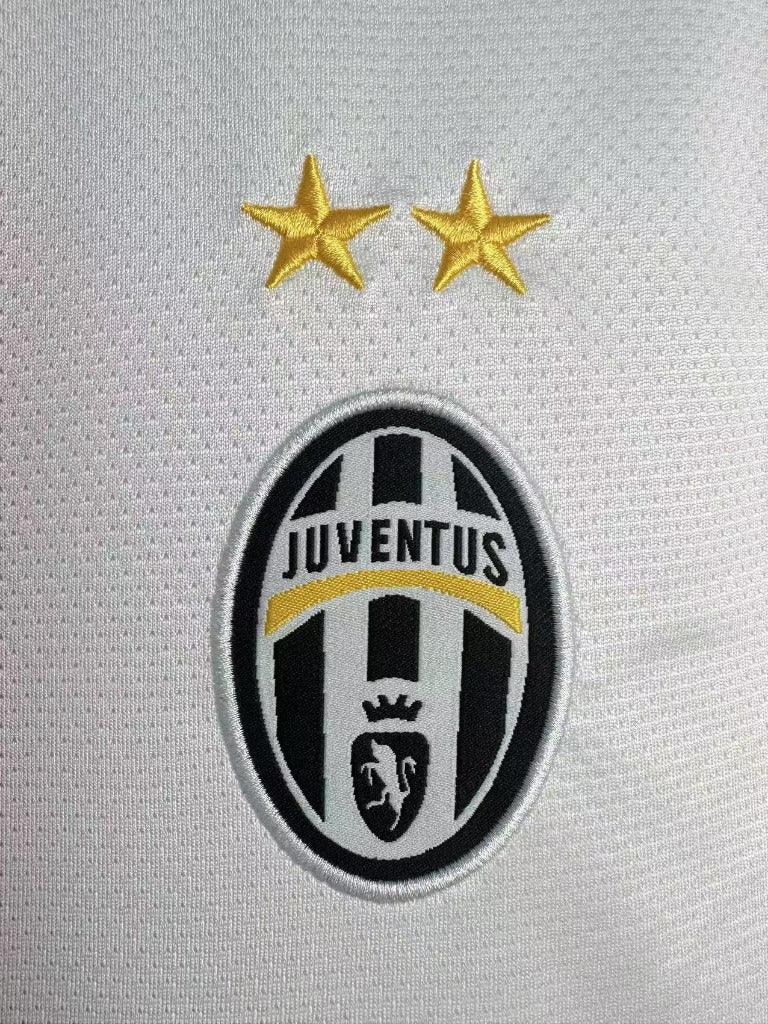 Juventus 2010/11 Vintage Retro Away Jersey