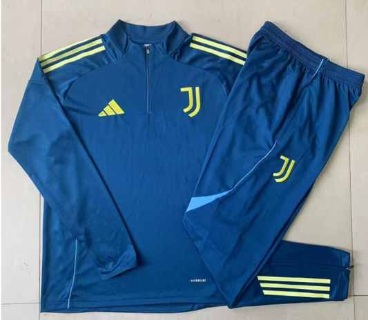 Juventu 25/26 Pre Match/Training Suit Set 4