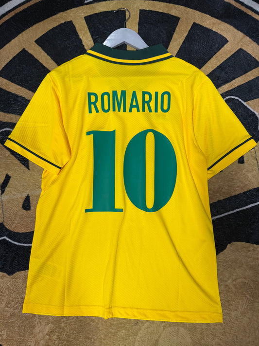 (SALE) Size M / Brazil Home 1994 Issue / Romario 10