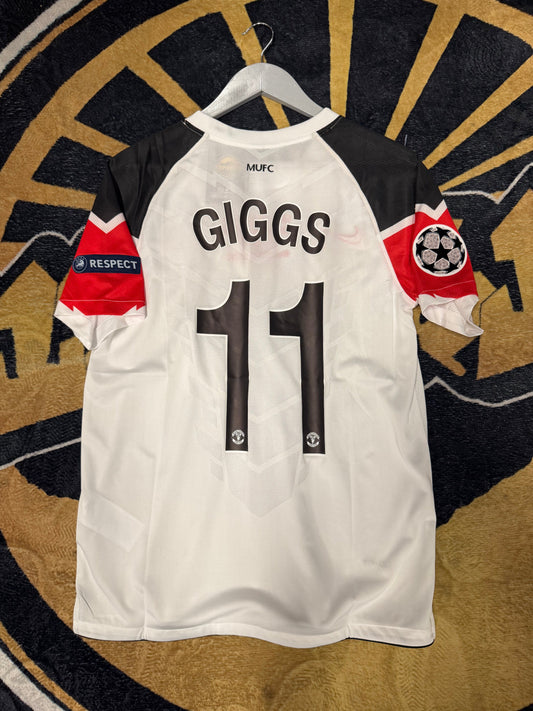 (SALE) Size M / Man Utd Away 10/11 Issue / Giggs 11