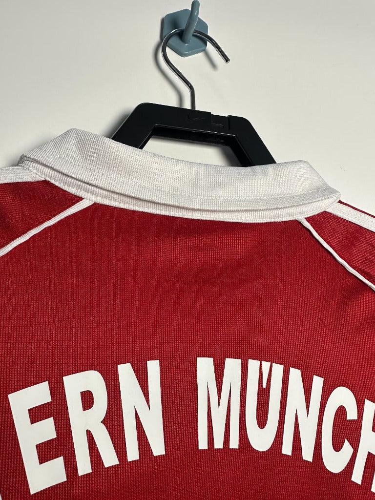 FC Bayern Munich 2005/06 Vintage Retro Home Jersey