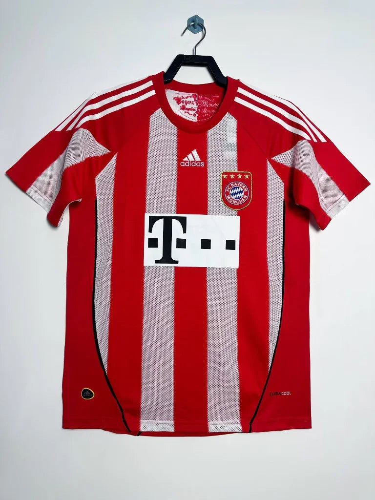 FC Bayern Munich 2010/11 Vintage Retro Home Jersey