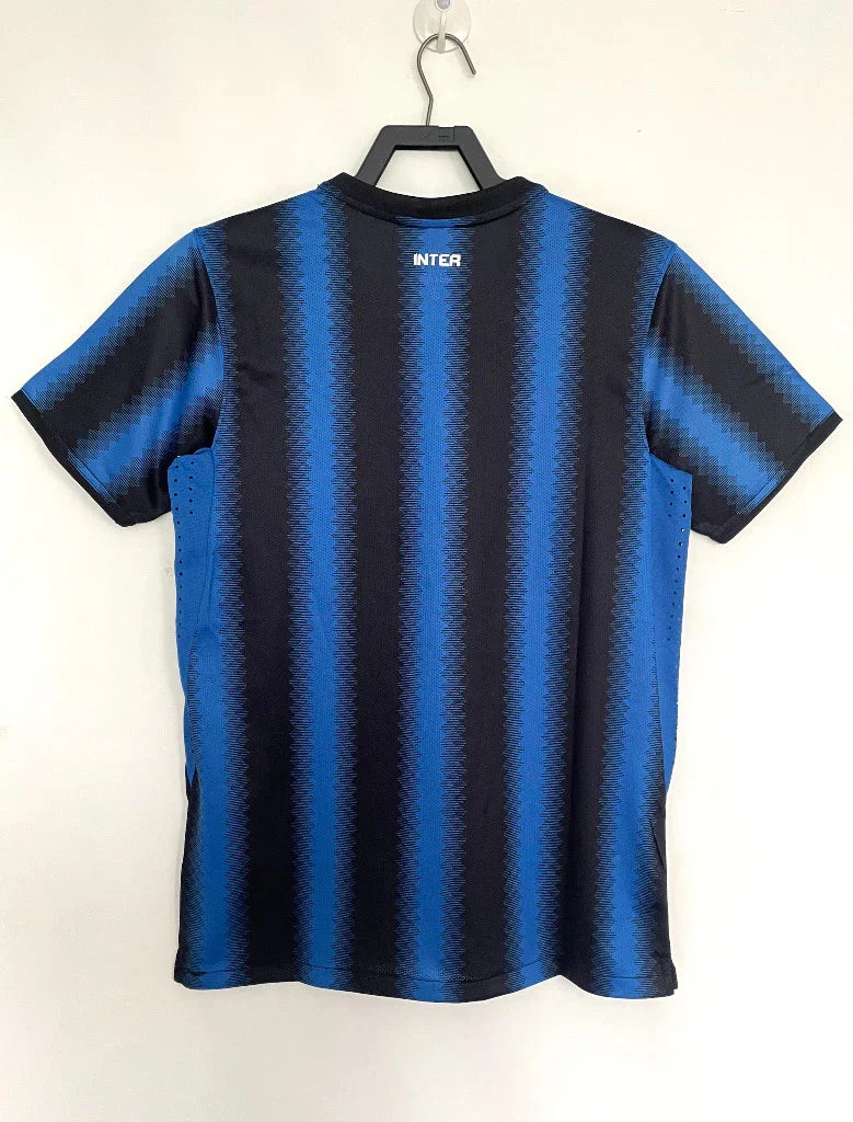 Inter Milan 2010/11 Vintage Retro Home Stadium Jersey