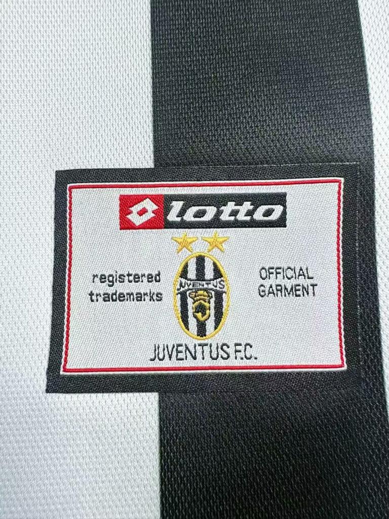 Juventus 2001/02 Vintage Retro Home Jersey