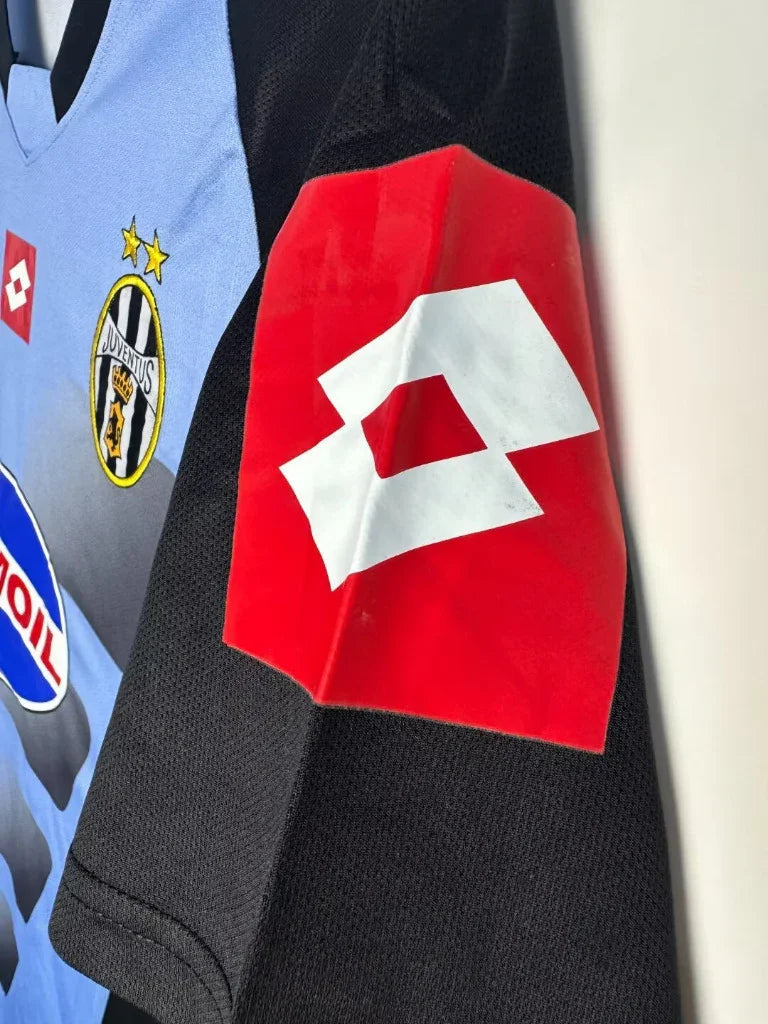 Juventus 2002/03 Vintage Retro Goalkeeper Jersey