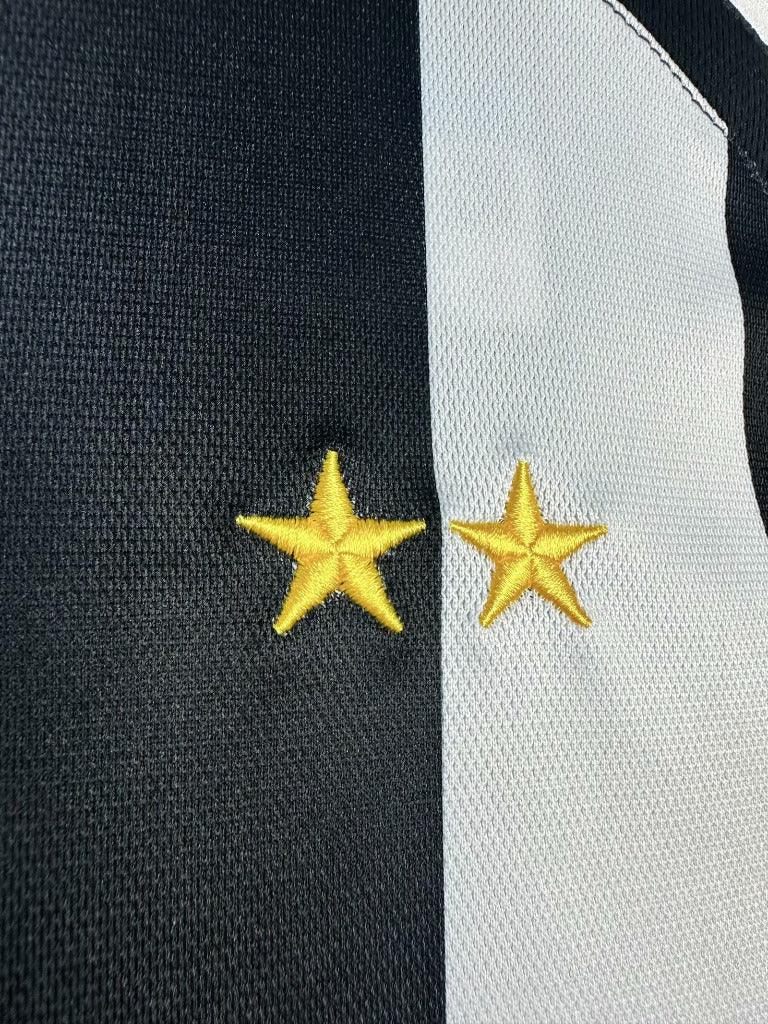 Juventus 2005/06 Vintage Retro Home Jersey