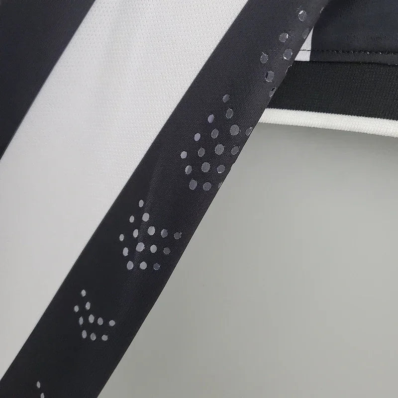 Juventus 2014/15 Retro Black/White Home Jersey